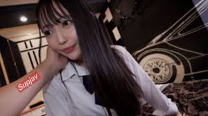 FC2-PPV-4770757 - [紧急] 无需介绍的前偶像。24 年后突然隐退的她终于准备好在 FC2 的震撼首秀中受孕了。