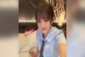 FC2-PPV-4772571_2 - 令人震惊的18岁少女！Seri-Chan是一位在家乡担任模特的漂亮女孩，目标是成为K-Pop偶像！这是一段奇迹般的POV视频。