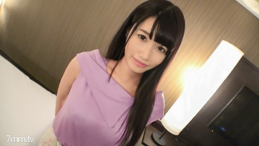SIRO-3811 【第一枪】网上AV申请→AV体验拍摄977 干净利落的女大学生决定出演AV展现真实自我！在镜头前，炫耀一下紧绷到足以挤压精子的讨厌的一面