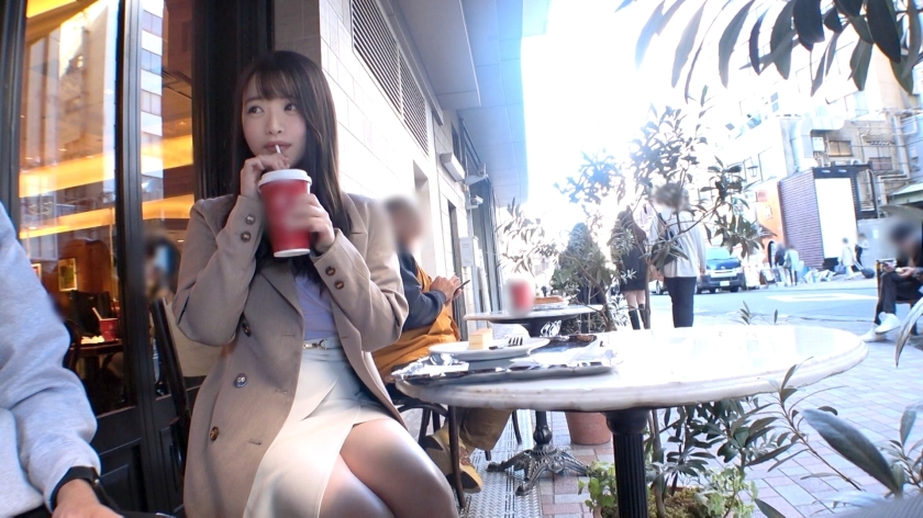 SIRO-5250 “当我想像自己出现在AV中时，我实际上申请了......（笑）”在东京工作的护士出现了！热爱 AV 和口交暨的护士！ 【初拍】AV线上申请→AV体验拍摄2144