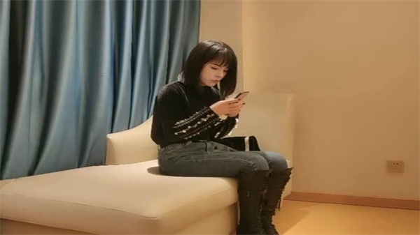 超新星崛起一屌探花高端嫩模穿着靴子好骚.