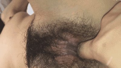 凡哥和95年师范美眉酒店开房自拍妹子对着镜头有点害羞这鸡巴真是粗又大.