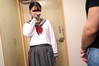 10musume 天然むすめ 080323_01 ぽちゃセーラーで即尺してくれるデリヘルをオーダー! 下平みなみ