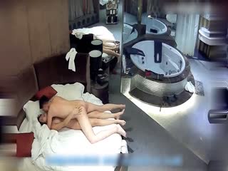 丰满肉感极品少妇