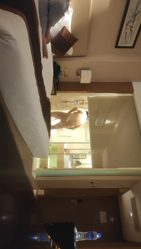 我有一台拖拉机补偿场骚熟女刚加入新人上次肉感大屁股骑乘后入爆操让熟女吃了一回嫩草